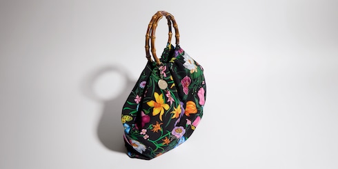 Silk maxi tote bag with bamboo handle
