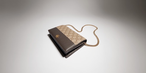 Zweifarbige GG Marmont Brieftasche Mit Kettenriemen