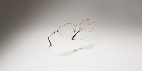 Specialized-fit round optical frame