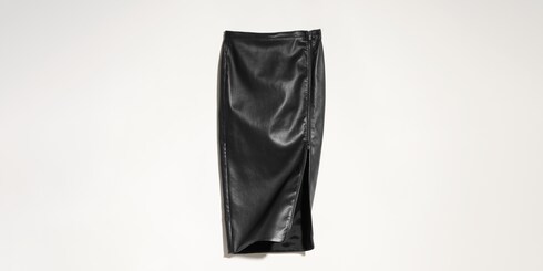 Lightweight stretch leather skirt