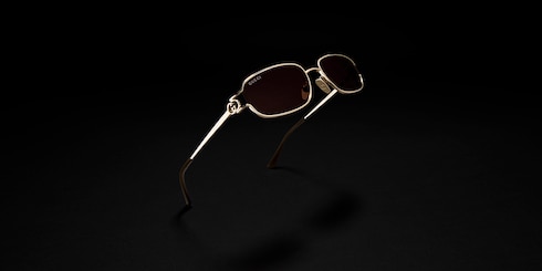 نظارات شمسية بإطار مستطيل