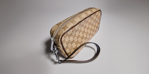 Gucci Essence Classic small pouch