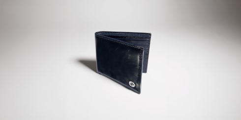 Bi-fold wallet with Interlocking G