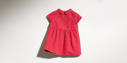 Babykleid aus Baumwolle mit GG