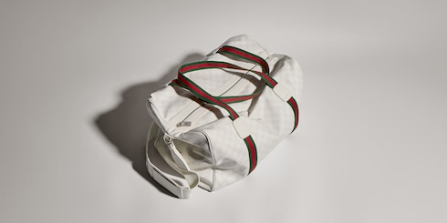 Mittelgroße Reisetasche mit Web
