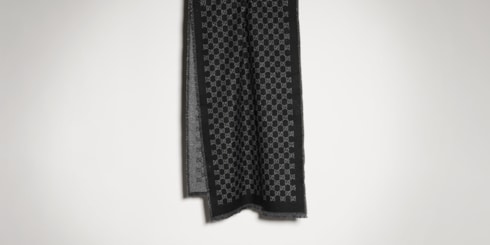 Écharpe en lamé de viscose et laine GG
