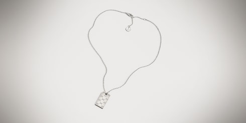قلادة بدلاية Gucci Signature