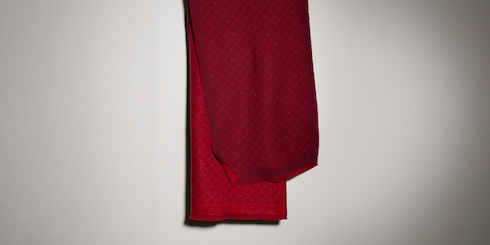 Schal aus GG Wolle, Viskose und Lame-Jacquard