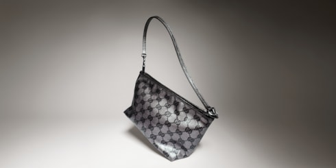 Kleine Pouch mit Riemen