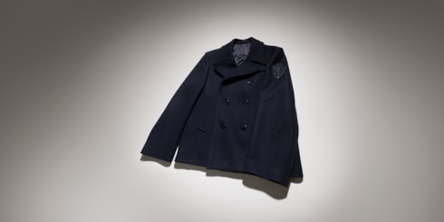 Cappotto in lana feltrata con ricamo
