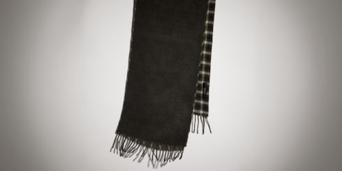 Reversible wool cashmere scarf