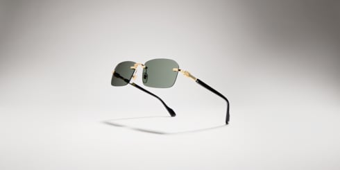 Gafas de sol con montura rectangular
