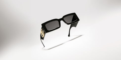 Gafas de sol con montura rectangular