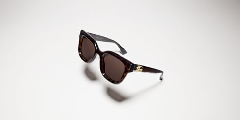 Gafas de sol con montura redonda
