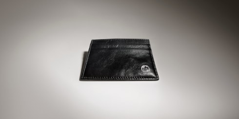 Card case with Interlocking G