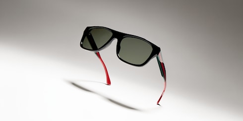 Sonnenbrille mit eckigem Rahmen