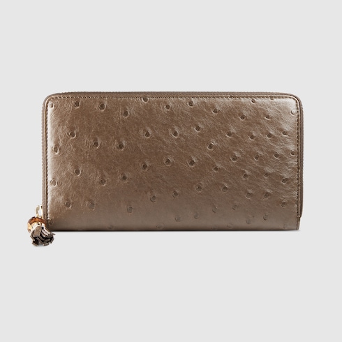 Cartera de avestruz con cremallera y borla de bambú