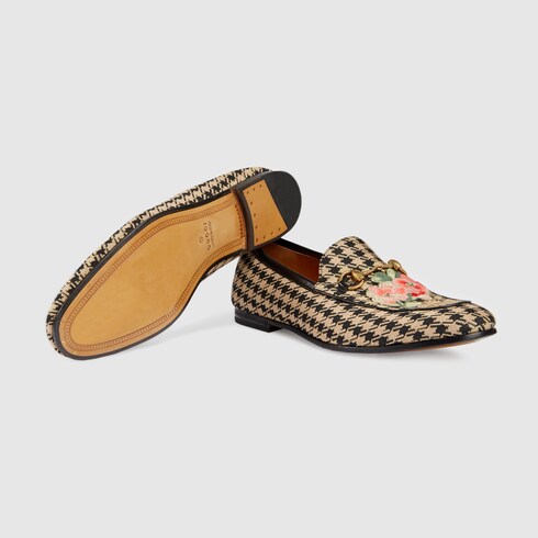 gucci jordaan embroidered loafers