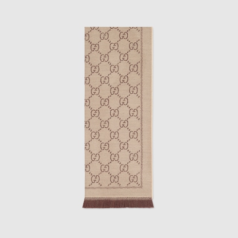 Strickschal aus GG Jacquard