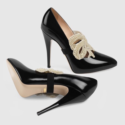 Gucci Leather Pump With Pearl Bow In Black - Gucci Leather Pump With Pearl Bow Gucci Leather Pump With Pearl Bow In Black - Gucci Leather Pump With Pearl Bow