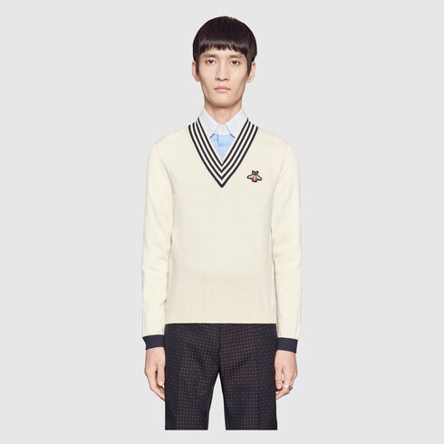 V-neck wool knit with bee | GUCCI®