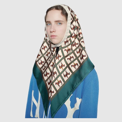 gucci 马匹印花真丝头巾 detail 4