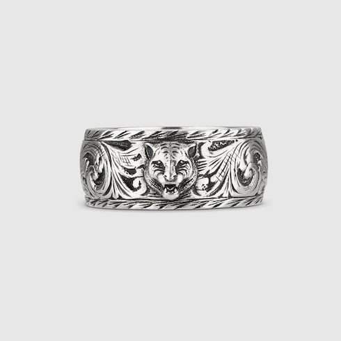 gucci thin silver ring with feline head