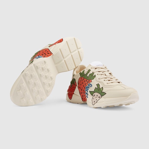 gucci strawberry rhyton