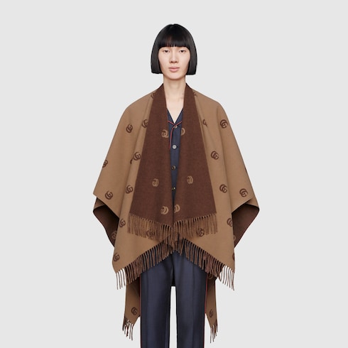 Reversible cape with Double G pattern