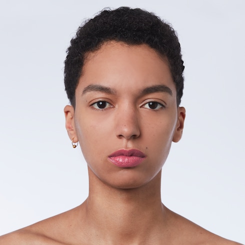 406 ミリセント ローズ、グッチ ルージュ ア レーヴル ヴォワル リップスティック