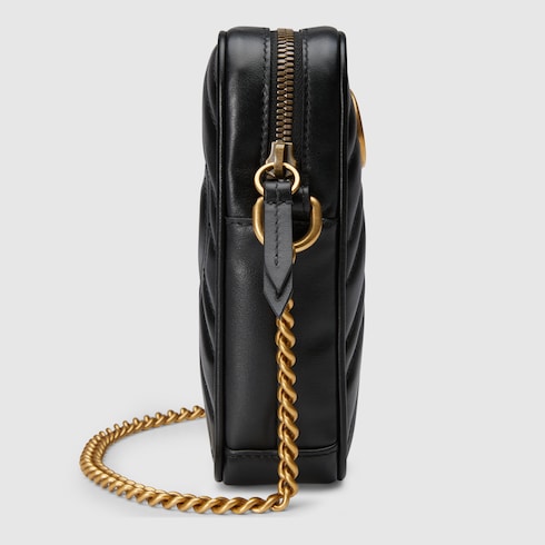 GG Marmont Mini Tasche in schwarzes Leder GUCCI BE