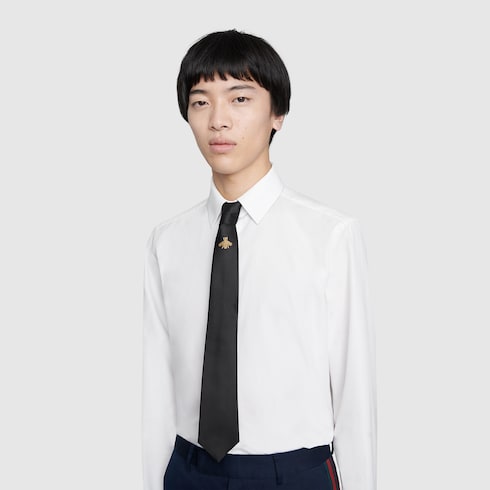 비(Bee) 모양의 자수 실크 넥타이