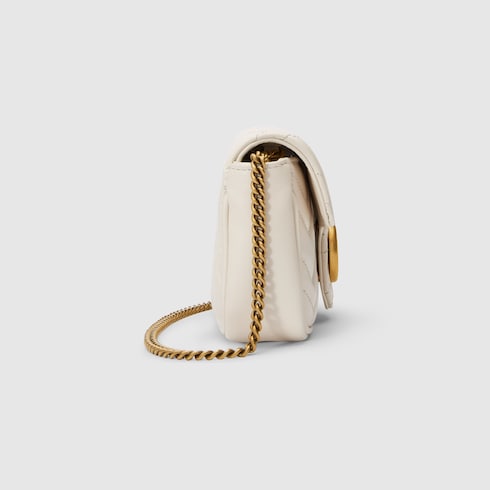 Mini borsa GG Marmont in pelle bianca con motivo chevron matelasse GUCCI Italia