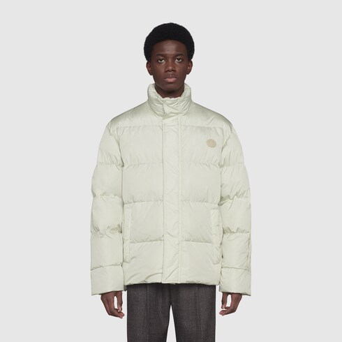 Gucci 'think/thank' print nylon down jacket. 4