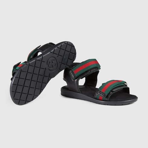 Sandalo in pelle con dettaglio Web