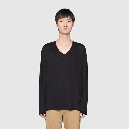 gucci t shirt v neck