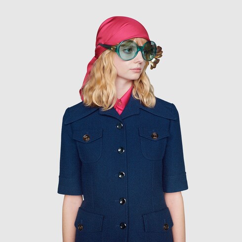 blue short sleeve jacket