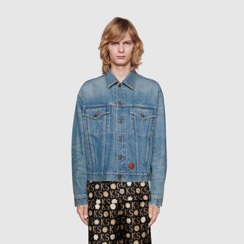 Gucci Disney x Gucci Donald Duck eco washed denim jacket. 2