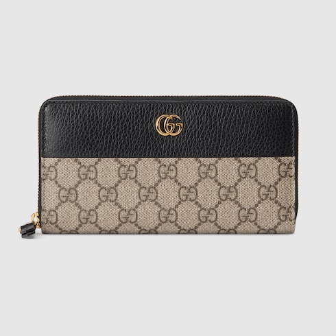 GG Supreme Canvas Wallet in Black - Gucci