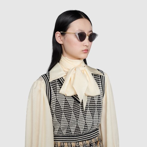 Occhiali da sole geometrici con cristalli in metallo color oro | GUCCI®  Italia