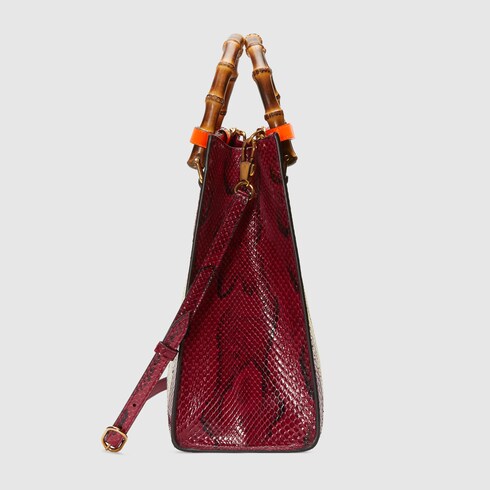 Gucci Diana medium python tote bag. 8 Gucci Diana medium python tote bag. 8