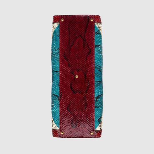 Gucci Diana medium python tote bag. 5 Gucci Diana medium python tote bag. 5