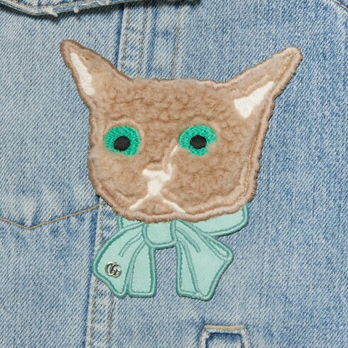 Gucci猫咪牛仔夹克in浅蓝色 Gucci Uk