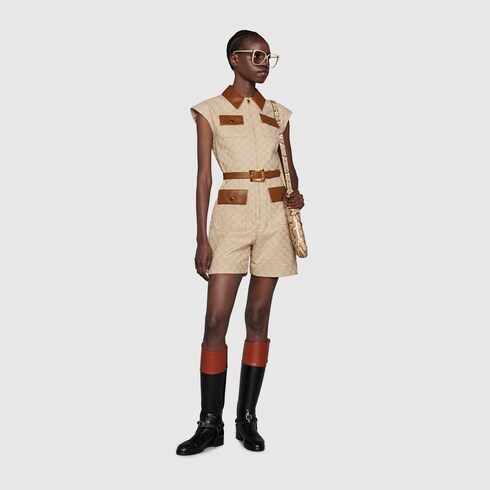 Tuta in tessuto GG Gucci 100 in beige e avorio | GUCCI® CH