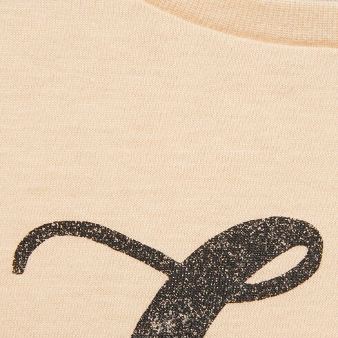 T-shirt in cotone con stampa ciliegie in crema | GUCCI® Italia