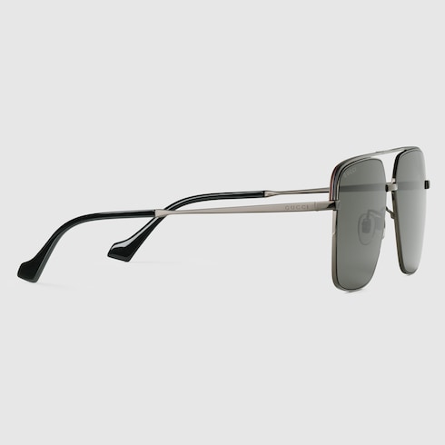 Lunettes de soleil à pont bas