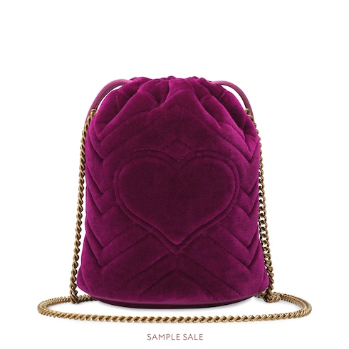 Minibolso bombonera GG Marmont en terciopelo fucsia | GUCCI® ES