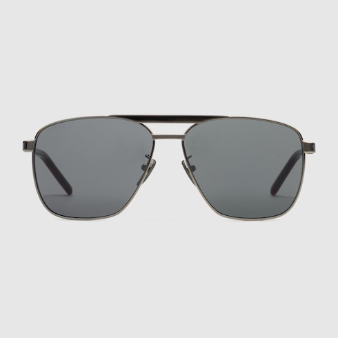 Navigator-frame sunglasses