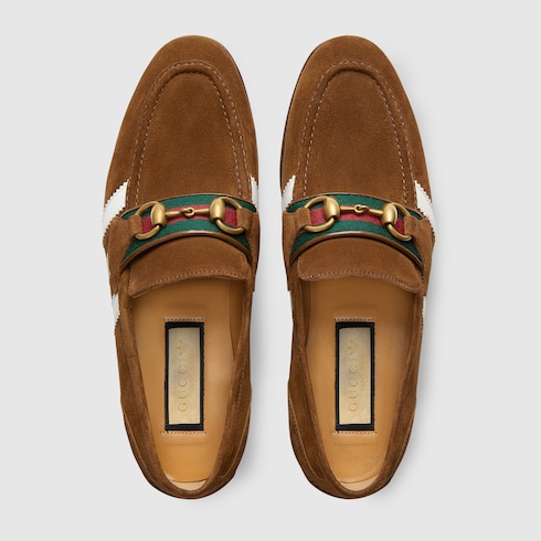 Mocasín adidas x Gucci para mujer en ante marrón claro | GUCCI® ES