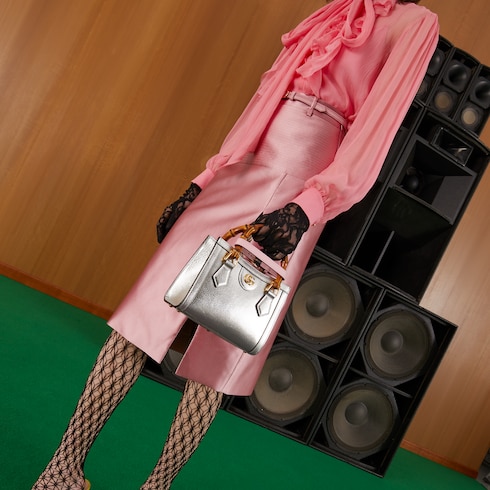 グッチ ダイアナ〕ミニ トートバッグシルバー レザー | GUCCI公式